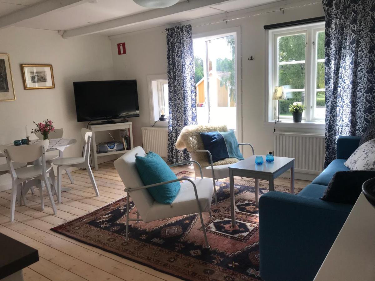 Nice Holiday House At Horse Farm With Lake And Sauna Holo  Екстериор снимка